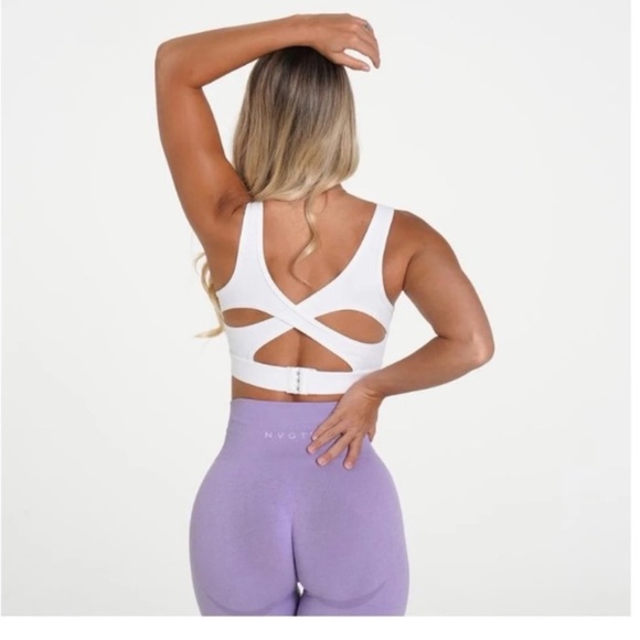 NVGTN Tops - NVGTN white allure sports bra size medium